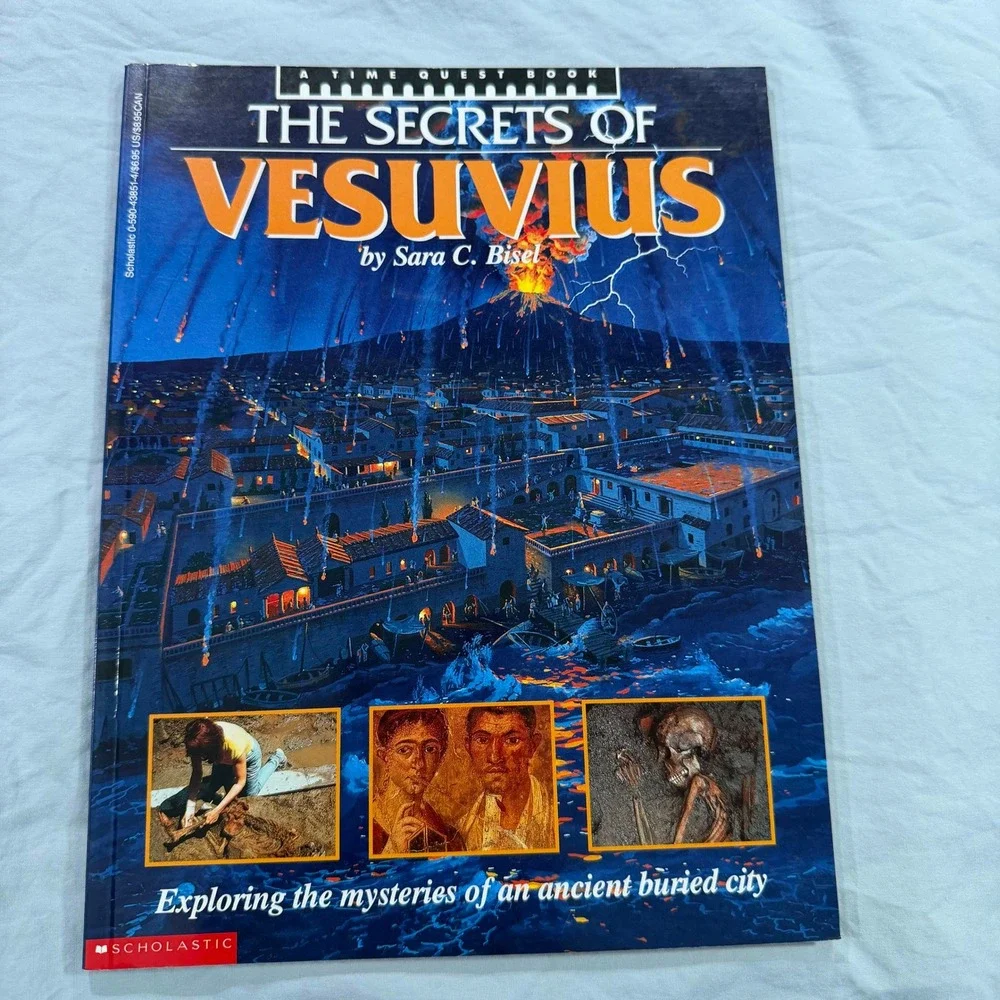 The Secrets of Vesuvius Sara C Bisel Scholastic Time Quest Book 1991 Archaeology